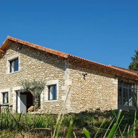 Ferme De Standing En Pleine Nature Hébergement de vacances *
