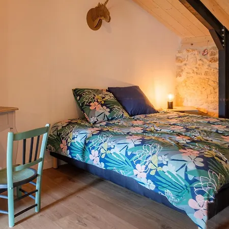 Ferme De Standing En Pleine Nature Casa vacanze La Chapelle-Faucher