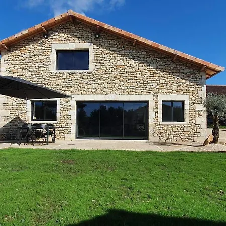 Ferme De Standing En Pleine Nature Σπίτι διακοπών La Chapelle-Faucher